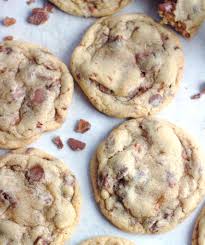 Chocolate Chip Skor Bar Cookies 5 Boys Baker Recipe Cookie Bar Recipes Cookie Bars Cookie Recipes