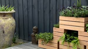 D I Y Stackable Wooden Planters D I Y At Bunnings Youtube Garden Planter Boxes Diy Wooden Planters Diy Planters