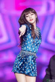 Pin By Jana On Black Pink Kpop Girls Black Pink Kpop Lisa Blackpink Wallpaper