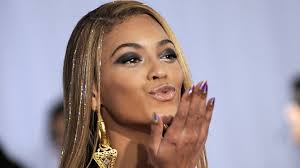 Beyoncé s'attire les critiques avec son nouveau film: "Quelqu'un peut-il  lui dire que l'Afrique n'a pas qu'une culture?"