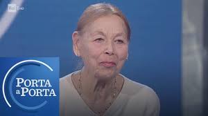 Biografia e filmografia di edith bruck. Edith Bruck Io Bambina Ad Auschwitz Porta A Porta 23 01 2019 Youtube