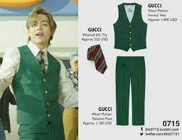 Quick takes of the group in a pool are also spliced in between. Bts Fashion Style Finder 200818 Taehyung Dynamite Mv Teaser Wearing All