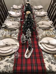 Red Tartan Plaid Table Runner Christmas Table Runner Etsy Christmas Table Settings Christmas Table Cloth Christmas Dining Table