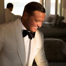 Puerto view all luis miguel pictures. Luis Miguel Entertains Fans With Romantic Ballads Mariachi Music And More Music Nwitimes Com