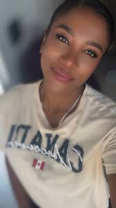 Hola ⚘️ 👋 mi negra hermosa 💖..!!! Bueno linda feliz miércoles que tengas  un bonito día 🌞🎉💚🍀🍀🍀