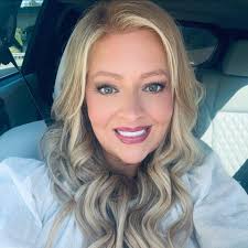 Lana Gail-Hacker (@lana.caldwell.5) • Facebook