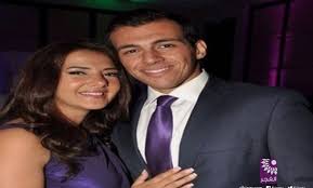أنا رامي عزت بدأت عملي الأون لاين من 2007 ومررت بتجارب كثيرة منها الناجح ومنها الفاشل و يدخل لي من هذا العمل حاليا آلاف الدولارات شهرياً ، ولكن إذا كنت تعتقد أن هذا الدخل سيأتيك. Ø²ÙˆØ¬ Ø¯Ù†ÙŠØ§ Ø³Ù…ÙŠØ± ØºØ§Ù†Ù… ÙŠØ­Ø±Ø¬Ù‡Ø§ Ø¹Ù„Ù‰ Ø§Ù„Ù‡ÙˆØ§Ø¡ ØªÙ„ÙØ²ÙŠÙˆÙ† Ø§Ù„ÙØ¬Ø±