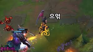 Q와 w가 추가 공격력 계수를 받고 초반에는 쿨타임마저 길어서 아이템이 나오지 않으면 굉장히 약하며, 케인의 스킬셋은 변신을 통해 완전해지도록 설계되어 있기 때문에 변신하지 않은 케인의 스킬은 하나. ë¡¤ ìœ íˆ½ ì¼€ì¸ê³¼ ë¼ì•„ìŠ¤íŠ¸ì˜ í‹°ê²©íƒœê²© ìœ ë¨¸ ê²Œì‹œíŒ