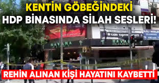 Jun 21, 2021 · they show the peace sign to the poster of selahattin demirtaş in front of the karşıyaka hdp district organization. Hdp Izmir Il Binasina Saldiri Parti Gorevlisi Deniz Poyraz Hayatini Kaybetti Egeyon Haber