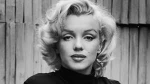 Норма джин мортенсен (мэрилин монро, marilyn monroe). Die Besten Locken Frisuren Aller Zeiten Vogue Germany