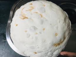 Move the papad around quickly and evenly so it won't burn. Karari Roomali Rumali Roti Recipe Karari Crispy Roti Foodie Trail