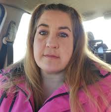 This might be a longshot but does anyone know of any public showers or  anywhere we can pay to shower in Waterville or surrounding towns?