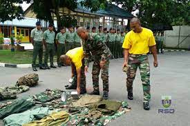 Pasukan khas tentera tidak baru; Program Sehari Bersama Pusat Rejimen Semboyan Diraja Facebook