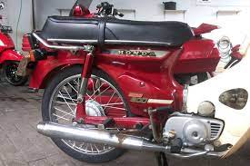 Procargrooming telah membantu lebih daripada 2,000++ pelanggan yang menghadapi masaalah masaalah di bawah ini: Bikin Warna Motor Lawas Kembali Kinclong Tanpa Cat Ulang