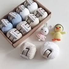 yarnartjeans yatakortusu yarnart kirlent interiordesign instagram hammadde orgumodelleri amigurumi kirlent instagram hammadde