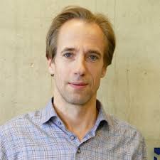 A conversation with John Scibetta about self-doubt and amplifying my impact  turned into a transformative journey for me—one that culminated in my  earning an #MBA from #MITSloan MIT's Sloan School of… |