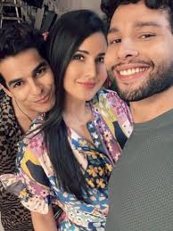 Katrina Kaif styles Rs 10k floral print top with matching skirt in selfie  with Ishaan and Siddhant