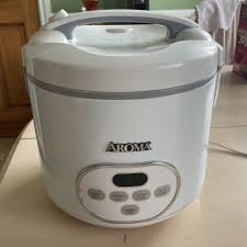 Aroma Rice Cooker for Sale in Shadow Hills, CA