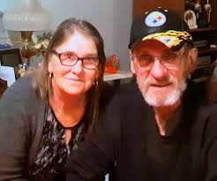Kenneth Allen Peer & Patti Langford It is with deep sadness and sorrow that  we announce the death of loving partners; Patti Langford (October 12th) and  Kenneth Allen Peer (November 26th), little