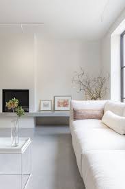 Minimal english inspired living spaces door papersky studio | homify. Modular Lighting Instruments Living Room Decor Modern Living Room Lighting Modern Living Room