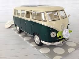 Geldgeschenk Zur Hochzeit Vintage Vw Bulli Verschiedene Farben Uber Http De Dawanda Com Product 107623387 Hochzeits Hochzeit Auto Geldgeschenke Hochzeit Grun