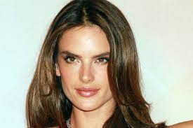 Alessandra corine ambrósio (brazilian portuguese: Angel Alessandra Fit Fur Victoria Fit For Fun