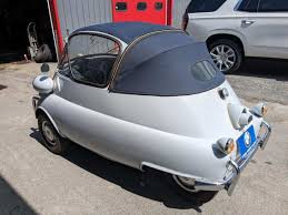Image result for Isetta Hellblau 1955 BMW