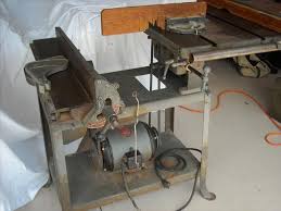 Photo Index Delta Manufacturing Co Delta Table Saw Jointer Vintagemachinery Org In 2020 Delta Table Saw Easy Woodworking Projects Table Saw