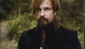 Kraftfull og forførende folkrock