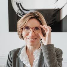 stem #womeninstem #allyship #togetherinstem #loreal #innovation #packaging 