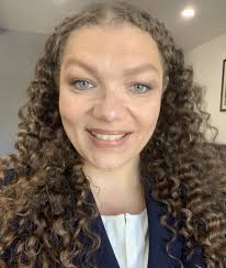 Holly Tallman's Instagram, Twitter & Facebook