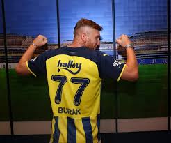 20 yaşındaki genç orta saha burak, kısa süre geçtiğimiz sezon bursaspor formasıyla 26 karşılaşmaya çıkan burak kapacak, 8 gol 5. Nnellzx1cyxyim