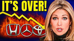 Kristy Elliott's Instagram, Twitter & Facebook