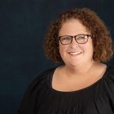 Penny Gable's Instagram, Twitter & Facebook