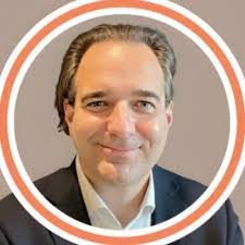 Vanessa Kovar's Instagram, Twitter & Facebook