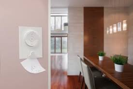 Odace Styl Pratic Les Prises Usb Design Hyper Pratiques De Schneider Volet Electrique Interrupteur Schneider Interrupteur Retro