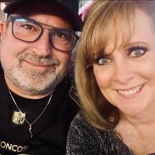 Matt LeBlanc at his HS reunion 👨🏻‍🎓