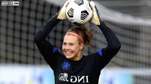 Na de afgelaste wedstrijd van vorige week. Opportunity For Keepster Kop Bij Oranjevrouwen She Is Completely Ready For It Cceit News