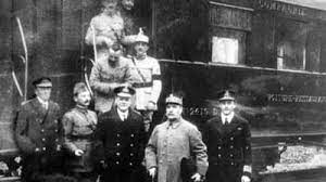 La incheierea sa, imperii intregi se aflau in ruine, iar conditiile de pace impuse au dus la conflicte istorice viitoare. 11 Noiembrie Sfarsitul Simbolic Al Primului Razboi Mondial Mobile