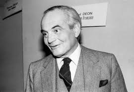 Image of L'écrivain français Eric Ollivier a reçu le « Prix Roger Nimier »