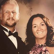 Fundraiser by Sian Jelliman : Get Mandy Home