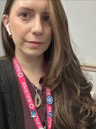 Balancing social media life as content creator