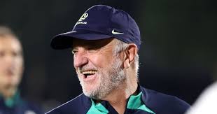 Graham Arnold in Rangers manager quip as Australia boss left 'waiting' :  r/Aleague