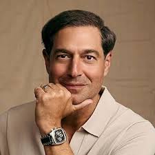 Amazon.ca: Mickey Robinson: books, biography, latest update