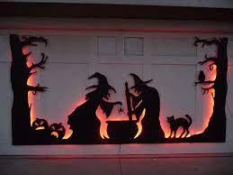 8 Ideas De Miedo Para Decorar Puertas Y Ventanas En Halloween Siluetas De Halloween Adornos Halloween Chuches De Halloween