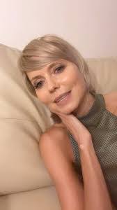 Susan Cron's Instagram, Twitter & Facebook