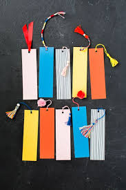 Explore your creative side as you color in these four festive, diy bookmarks! 17 Diy Bookmarks