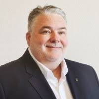 Al Monteiro's Instagram, Twitter & Facebook