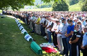 However, the un peacekeeping officials were unwilling to heed requests for support from their own forces stationed within the enclave, according to a report by hrw. Turkey Stands By Bosnia In Fight For Justice For Srebrenica Genocide Daily Sabah