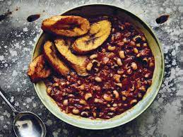Nigerian Stewed Black Eyed Peas And Plantains Ewa Riro And Dodo Chatelaine Recipe Plantains Nigerian Stew Stew